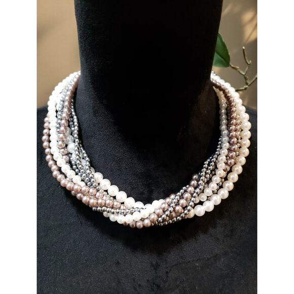 Women's Pearl Beaded Statement Necklace White/Brown Gunmetal Barrel Clasp - Picture 2 of 7